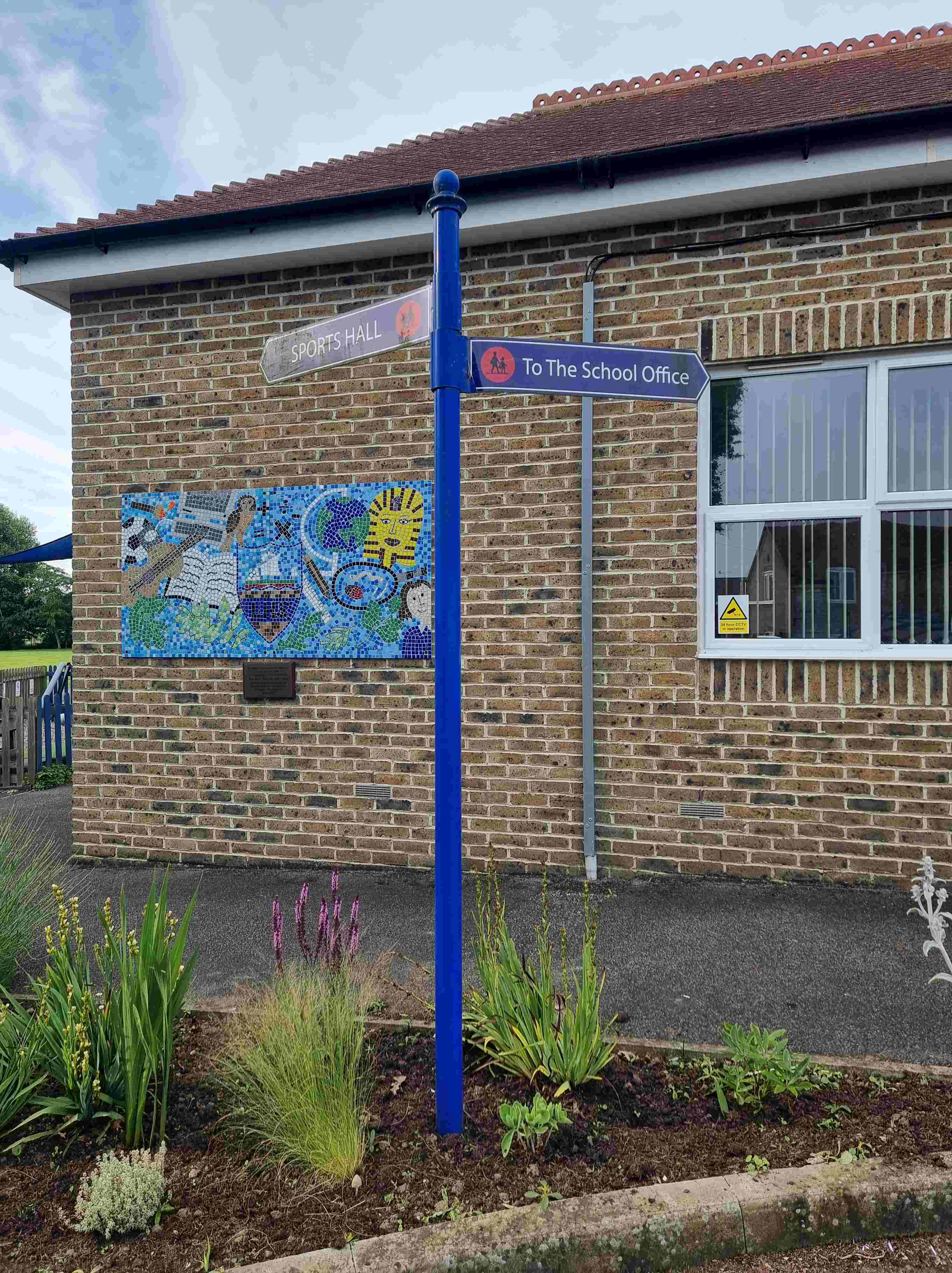 Signpost at primary school